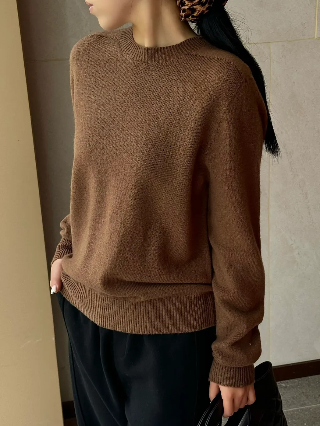圆领羊毛衫 （16支）